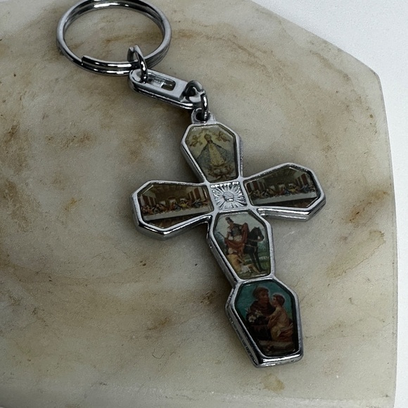 Religious Cross Key Chain - Picture 2 of 4